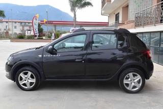 DACIA Sandero usata, con Airbag Passeggero