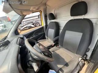 FIAT Doblo usata, con Servosterzo