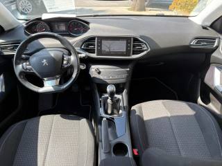 PEUGEOT 308 usata, con Boardcomputer