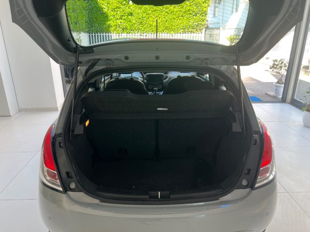 LANCIA Ypsilon usata, con Fendinebbia