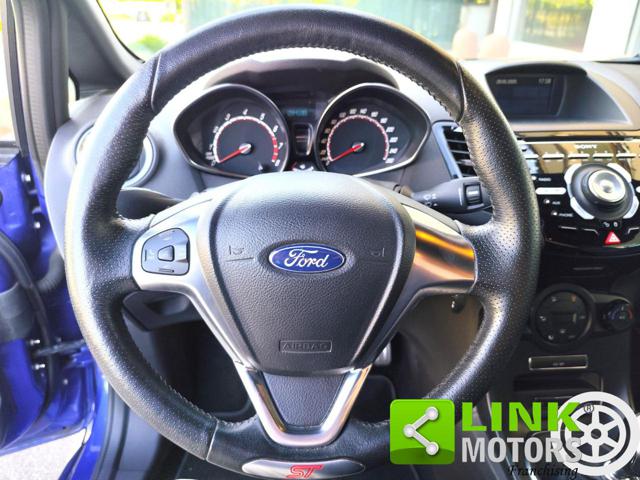 FORD Fiesta usata, con Boardcomputer