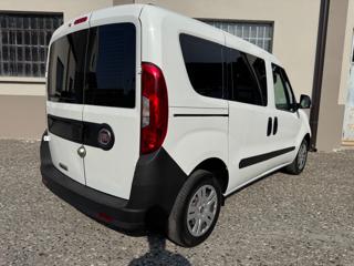 FIAT Doblo usata, con Airbag Passeggero