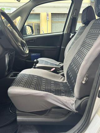 FIAT Sedici usata, con Kit fumatori