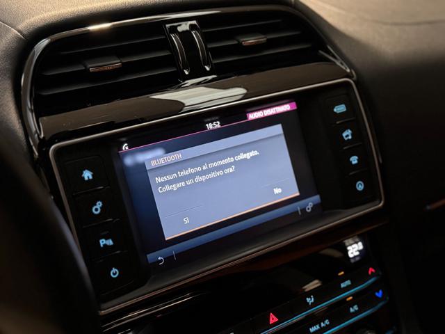 JAGUAR F-Pace usata, con Fendinebbia