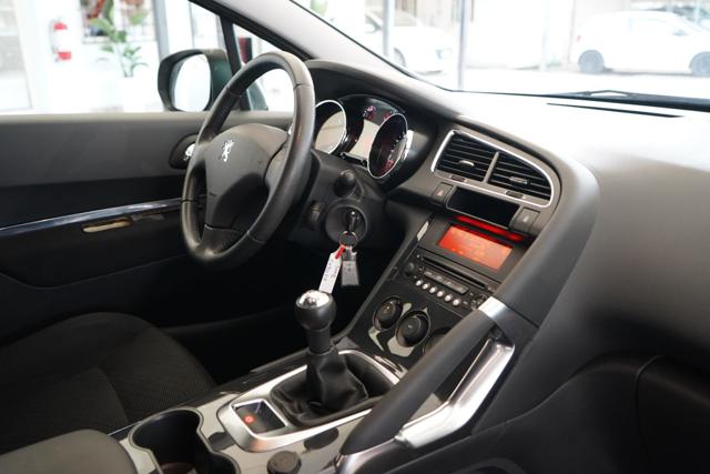 PEUGEOT 3008 usata 19