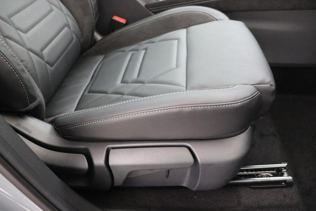 NISSAN Qashqai usata, con Controllo automatico clima