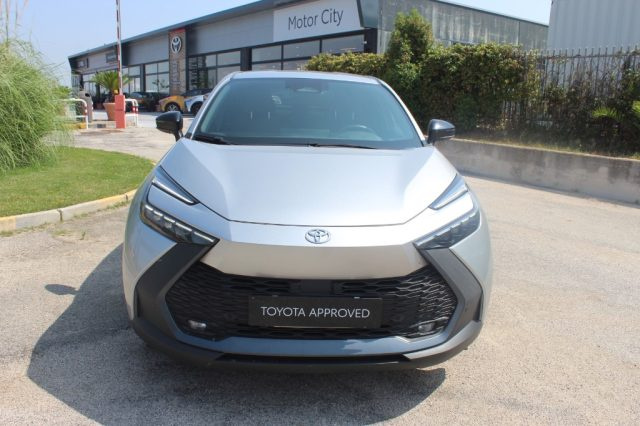 TOYOTA C-HR usata, con Autoradio