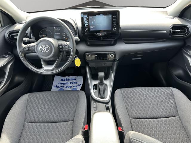TOYOTA Yaris usata, con Cruise Control