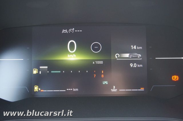 RENAULT Captur usata, con Bluetooth