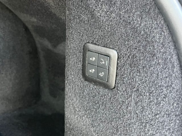 LAND ROVER Range Rover Sport usata, con Telecamera per parcheggio assistito