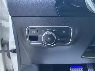 MERCEDES-BENZ GLA 200 usata, con Controllo elettronico della corsia
