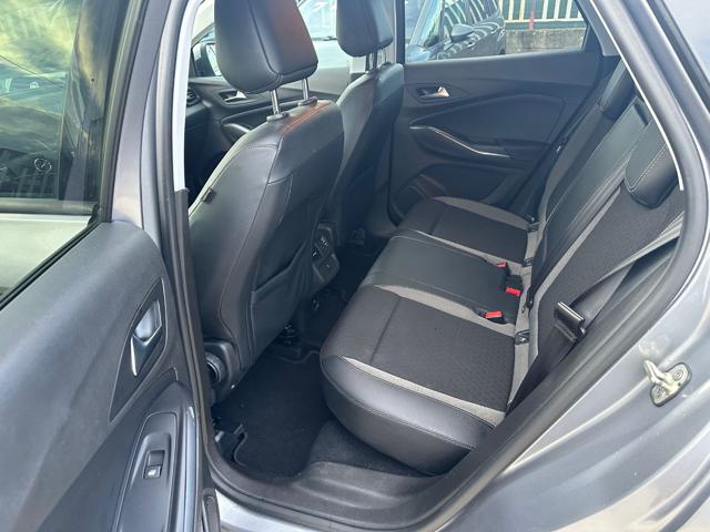 OPEL Grandland X usata, con Controllo automatico clima