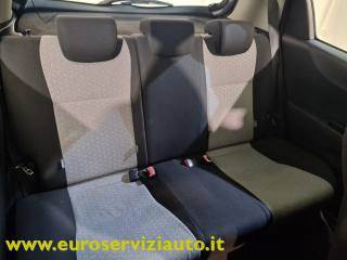 TOYOTA Yaris usata 34