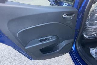 RENAULT Clio usata, con Touch screen