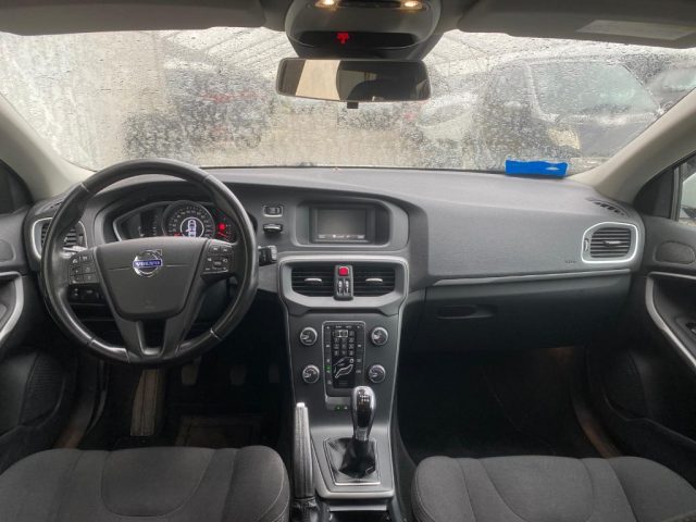 VOLVO V40 usata, con Autoradio