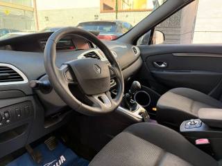 RENAULT Scenic usata, con Servosterzo