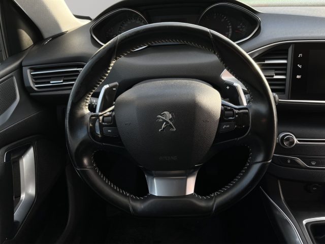 PEUGEOT 308 usata, con Servosterzo