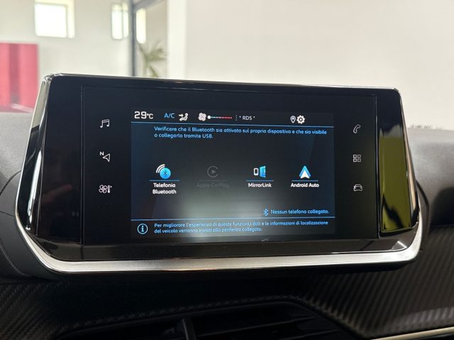 PEUGEOT 208 usata, con Specchietti laterali elettrici