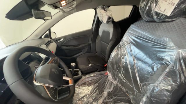 RENAULT Clio usata, con Controllo trazione