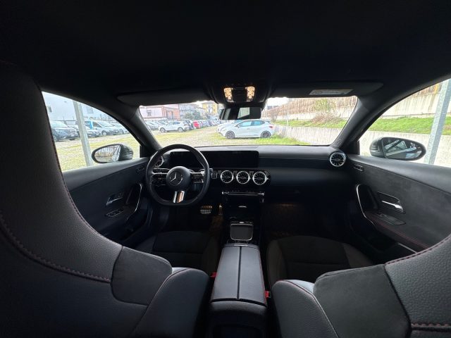 MERCEDES-BENZ A 180 usata, con Controllo automatico clima