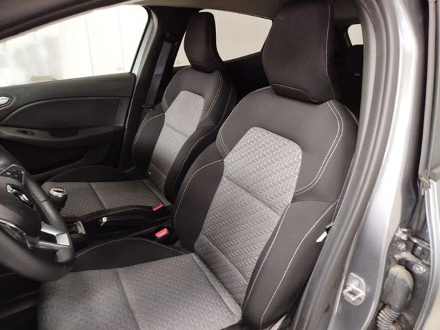 RENAULT Clio usata, con Climatizzatore