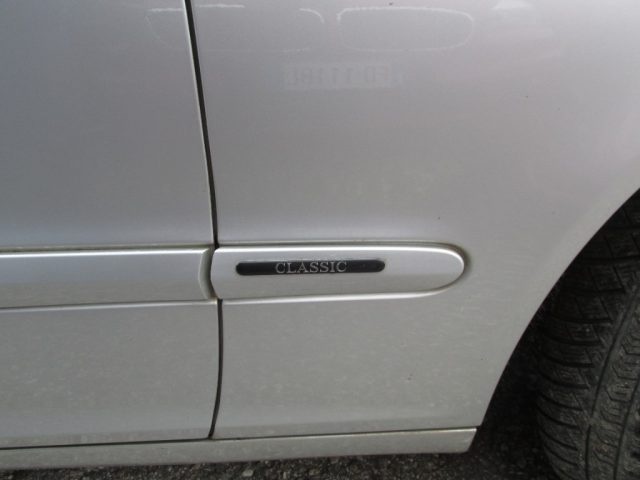 MERCEDES-BENZ C 200 usata 60