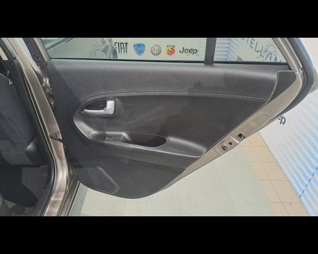 KIA Picanto usata 17