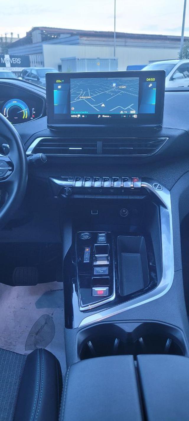 PEUGEOT 3008 usata, con Climatizzatore