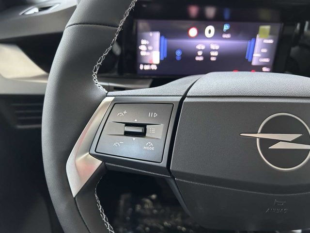 OPEL Frontera usata, con Sensori di parcheggio posteriori