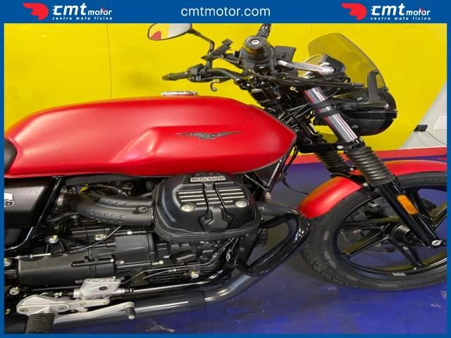 MOTO GUZZI V7 usata 8