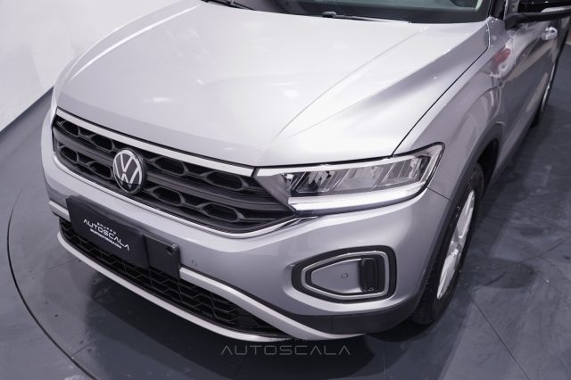 VOLKSWAGEN T-Roc usata 28