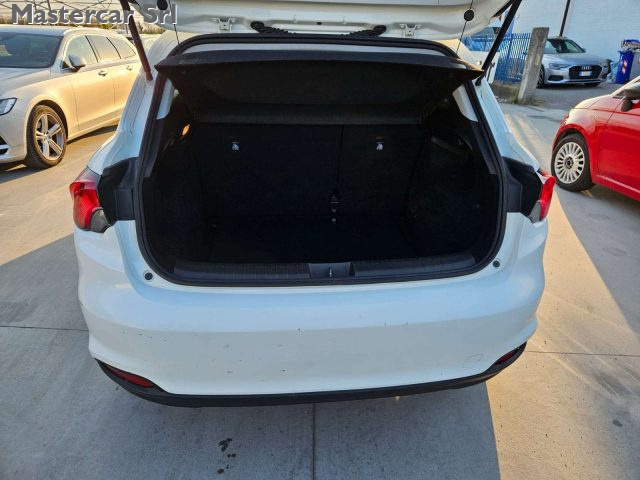 FIAT Tipo usata, con Sedile posteriore sdoppiato