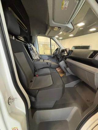 VOLKSWAGEN Crafter usata, con Frenata d