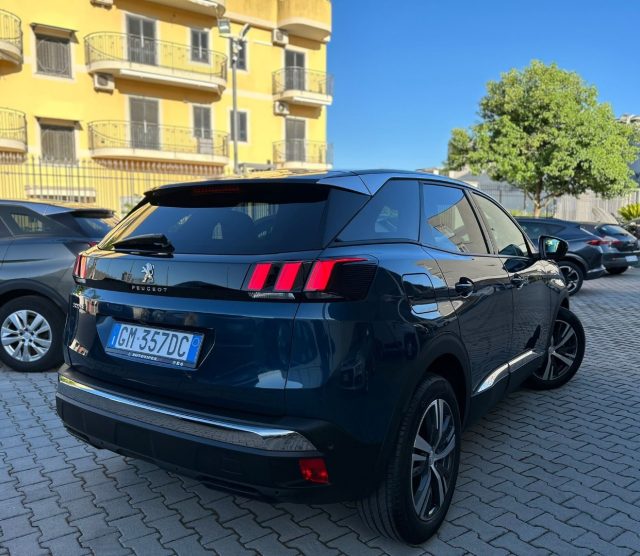 PEUGEOT 3008 usata, con Autoradio