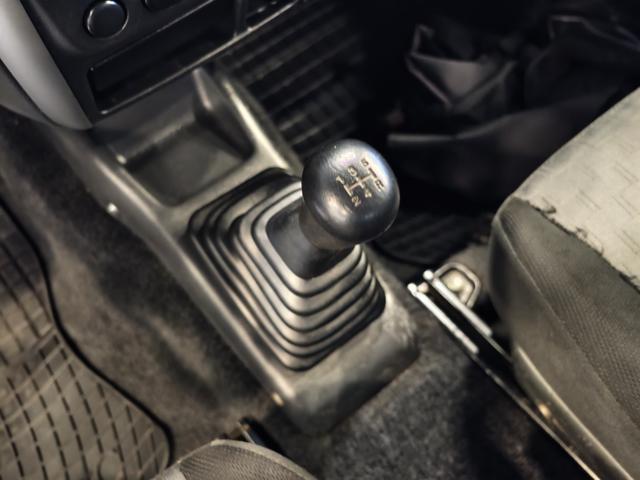 SUZUKI Jimny usata, con Chiusura centralizzata