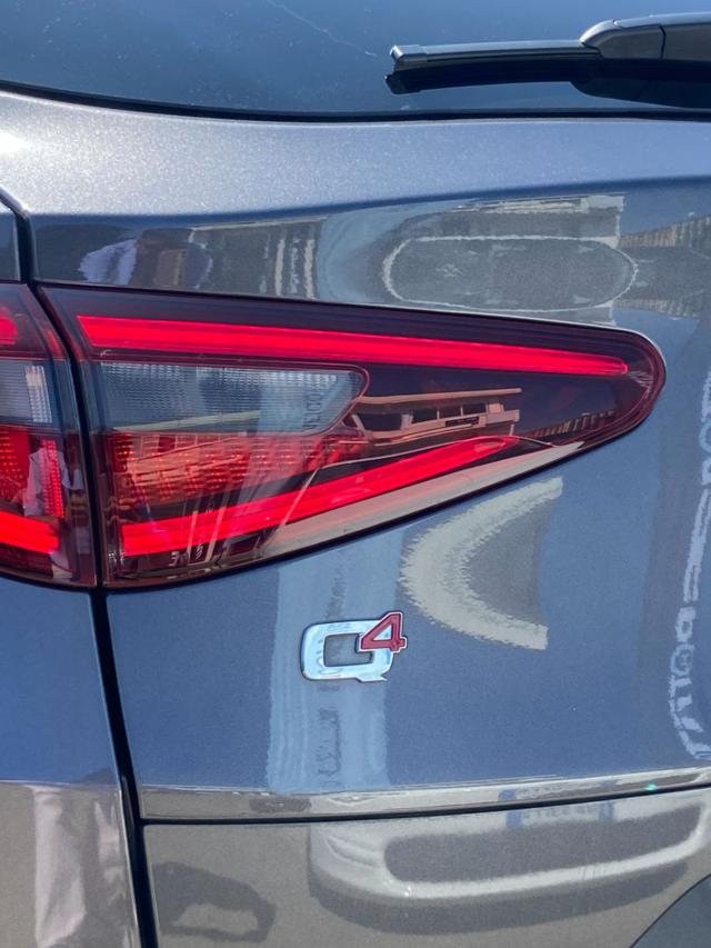ALFA ROMEO Stelvio usata, con Specchietti laterali elettrici