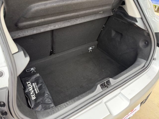 RENAULT Clio usata 26
