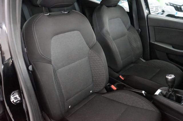 RENAULT Clio usata, con Bluetooth