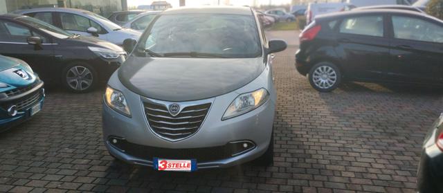 LANCIA Ypsilon usata, con ABS