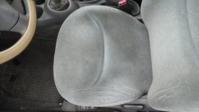 TOYOTA Yaris usata 53