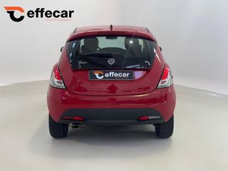 LANCIA Ypsilon usata, con Autoradio