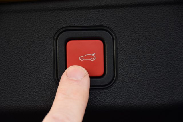 JEEP Avenger usata, con Park Distance Control