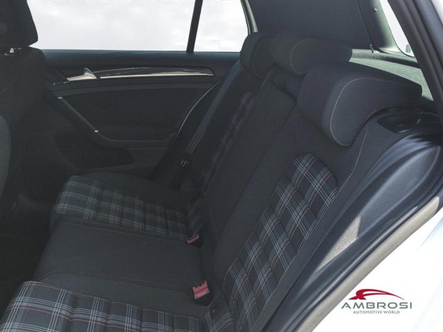 VOLKSWAGEN Golf usata 9