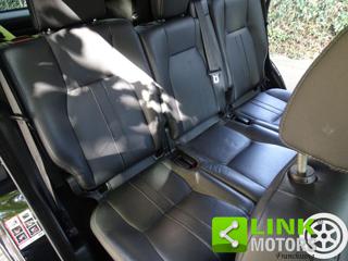 LAND ROVER Discovery usata, con Sedile posteriore sdoppiato