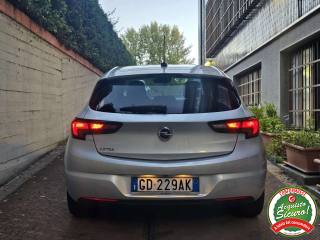 OPEL Astra usata, con Airbag Passeggero