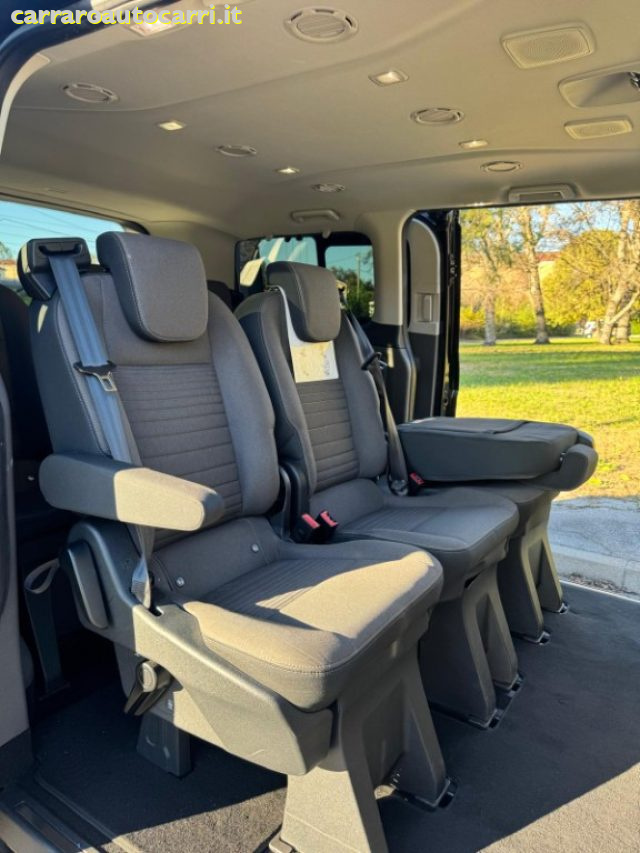 FORD Tourneo Custom usata, con Autoradio digitale