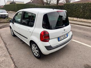 RENAULT Modus usata, con Chiusura centralizzata