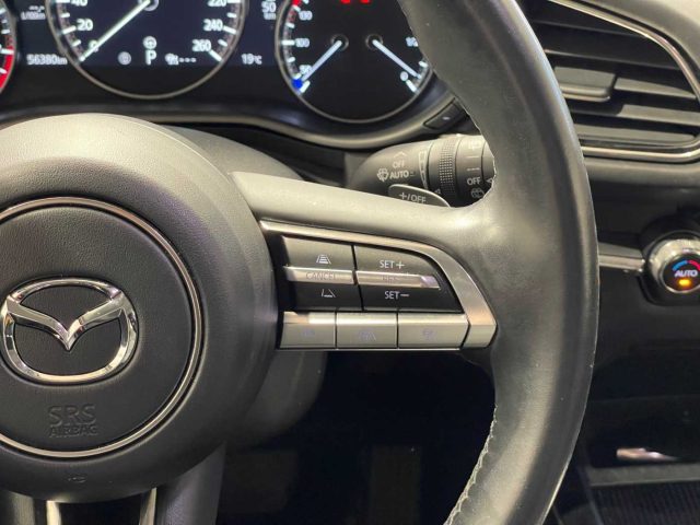 MAZDA CX-30 usata, con Riconoscimento dei segnali stradali