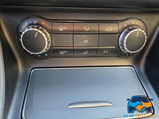 MERCEDES-BENZ CLA 200 usata, con Controllo trazione