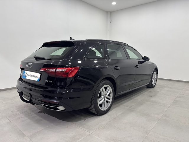 AUDI A4 usata, con Alzacristalli elettrici